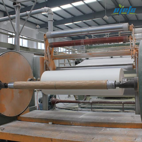 factory produce fiberglass mat.jpg